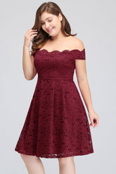 Plus Size Off-the-Shoulder Burgundy Lace Short Bridesmaid Dresses